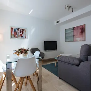  Appartement Triana - Free Parking